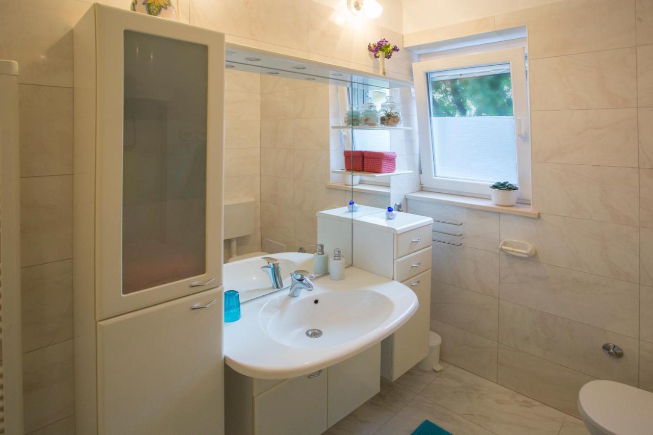 Apartment Sugar Flat สปลิท ภายนอก รูปภาพ