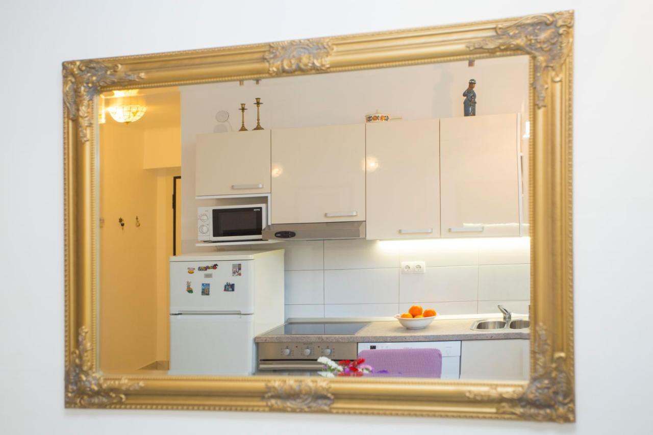 Apartment Sugar Flat สปลิท ภายนอก รูปภาพ