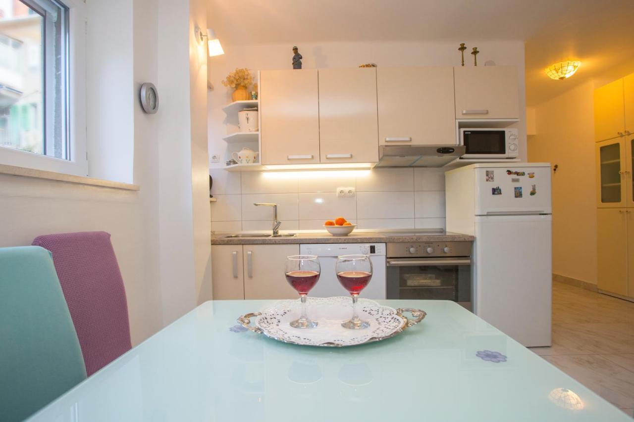 Apartment Sugar Flat สปลิท ภายนอก รูปภาพ